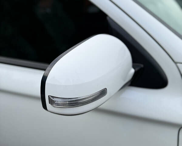 Белый Мицубиси Аутлендер, объемом двигателя 2.36 л и пробегом 134 тыс. км за 18500 $, фото 28 на Automoto.ua