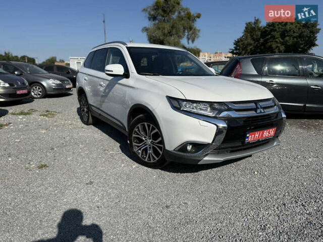 Белый Мицубиси Аутлендер, объемом двигателя 2.2 л и пробегом 240 тыс. км за 17999 $, фото 62 на Automoto.ua