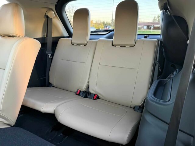 Белый Мицубиси Аутлендер, объемом двигателя 3 л и пробегом 78 тыс. км за 9900 $, фото 13 на Automoto.ua