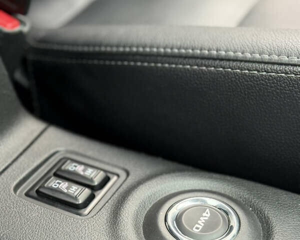 Білий Міцубісі Аутлендер, об'ємом двигуна 2.23 л та пробігом 215 тис. км за 17550 $, фото 48 на Automoto.ua