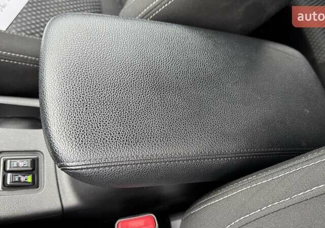 Белый Мицубиси Аутлендер, объемом двигателя 2.2 л и пробегом 199 тыс. км за 17999 $, фото 21 на Automoto.ua