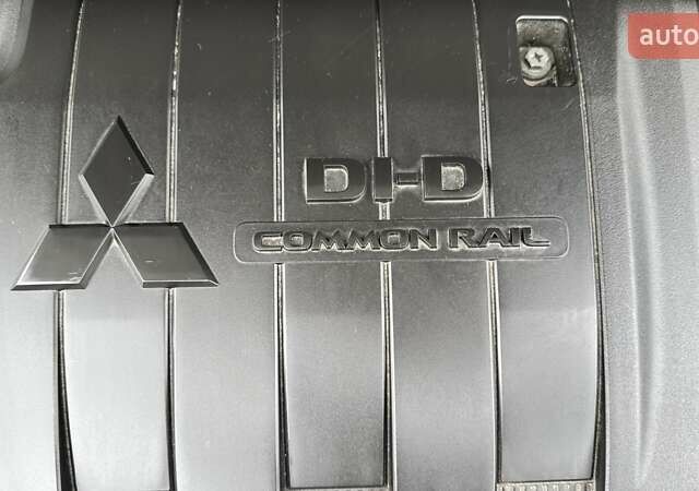 Белый Мицубиси Аутлендер, объемом двигателя 2.2 л и пробегом 199 тыс. км за 17999 $, фото 35 на Automoto.ua