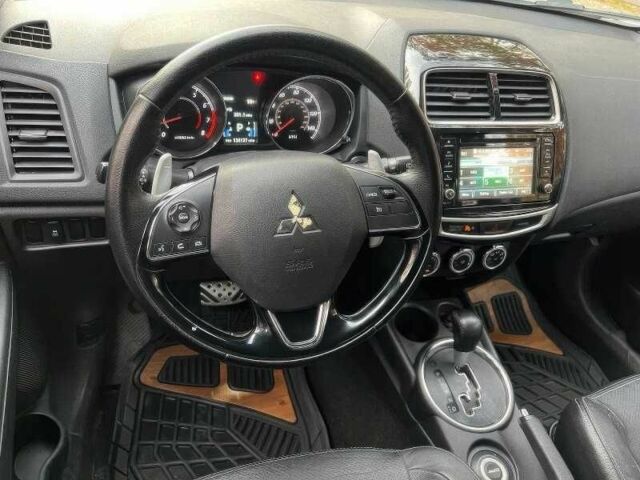 Білий Міцубісі Аутлендер, об'ємом двигуна 2.4 л та пробігом 98 тис. км за 4700 $, фото 13 на Automoto.ua