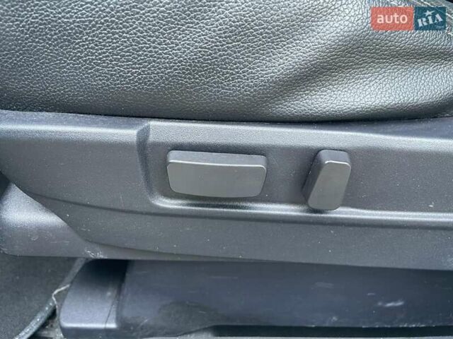 Белый Мицубиси Аутлендер, объемом двигателя 3 л и пробегом 115 тыс. км за 15300 $, фото 18 на Automoto.ua