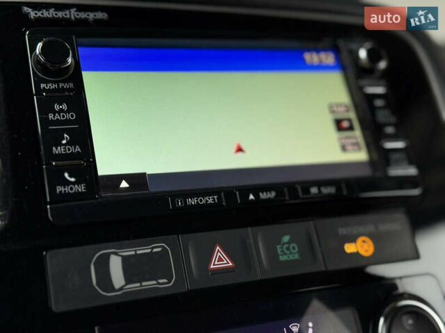 Білий Міцубісі Аутлендер, об'ємом двигуна 2.23 л та пробігом 215 тис. км за 17550 $, фото 54 на Automoto.ua