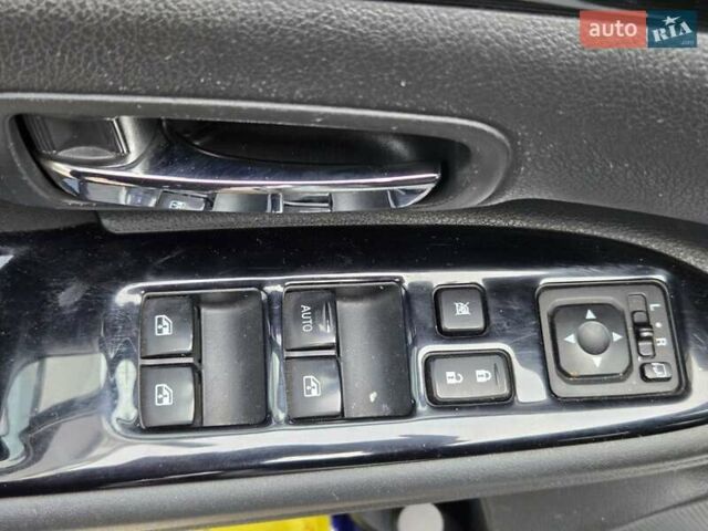 Белый Мицубиси Аутлендер, объемом двигателя 2.4 л и пробегом 115 тыс. км за 19300 $, фото 16 на Automoto.ua