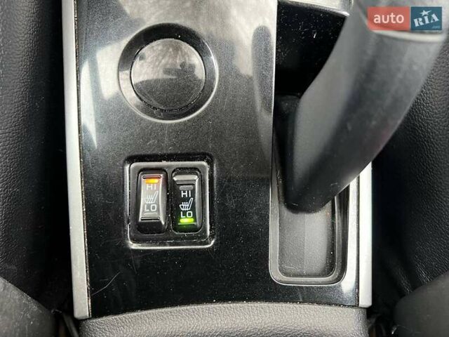 Белый Мицубиси Аутлендер, объемом двигателя 2.36 л и пробегом 153 тыс. км за 15700 $, фото 27 на Automoto.ua