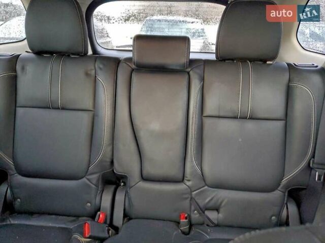 Білий Міцубісі Аутлендер, об'ємом двигуна 2 л та пробігом 117 тис. км за 4000 $, фото 9 на Automoto.ua