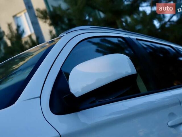 Міцубісі Аутлендер 2018 у Дрогобичі на Automoto.ua Білий Міцубісі Аутлендер, об'ємом двигуна 2.4 л та пробігом 59 тис. км за 17999 $, фото 27 на Automoto.ua