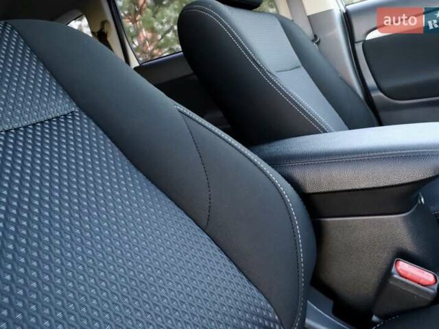 Міцубісі Аутлендер 2018 у Дрогобичі на Automoto.ua Білий Міцубісі Аутлендер, об'ємом двигуна 2.4 л та пробігом 59 тис. км за 17999 $, фото 50 на Automoto.ua