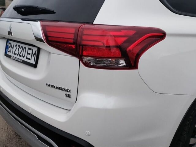 Белый Мицубиси Аутлендер, объемом двигателя 2.4 л и пробегом 122 тыс. км за 17400 $, фото 14 на Automoto.ua