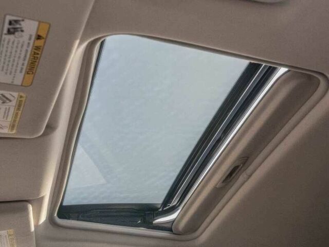 Белый Мицубиси Аутлендер, объемом двигателя 2 л и пробегом 89 тыс. км за 8500 $, фото 11 на Automoto.ua