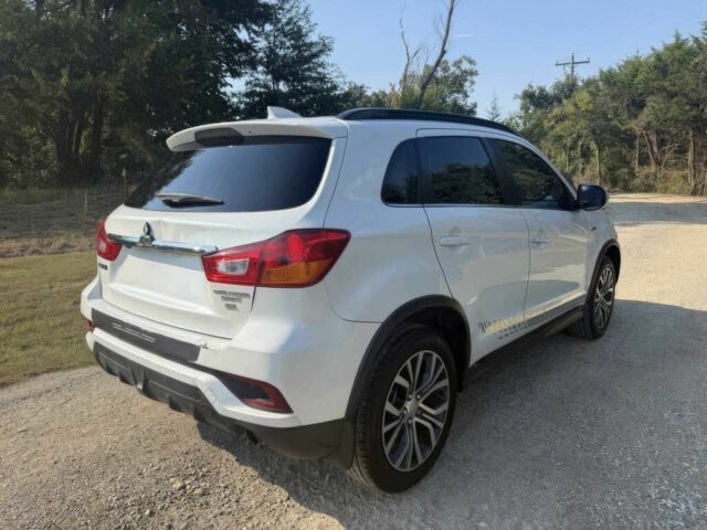 Міцубісі Аутлендер 2018 у Полтаві на Automoto.ua Білий Міцубісі Аутлендер, об'ємом двигуна 2.4 л та пробігом 50 тис. км за 10500 $, фото 4 на Automoto.ua