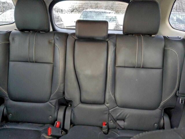 Белый Мицубиси Аутлендер, объемом двигателя 2 л и пробегом 73 тыс. км за 4000 $, фото 9 на Automoto.ua