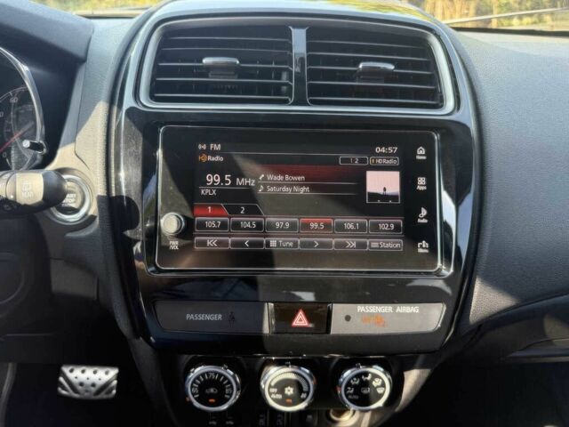 Міцубісі Аутлендер 2018 у Полтаві на Automoto.ua Білий Міцубісі Аутлендер, об'ємом двигуна 2.4 л та пробігом 50 тис. км за 10500 $, фото 7 на Automoto.ua