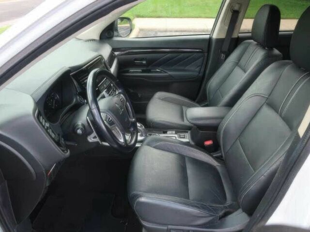 Білий Міцубісі Аутлендер, об'ємом двигуна 2 л та пробігом 44 тис. км за 12500 $, фото 8 на Automoto.ua