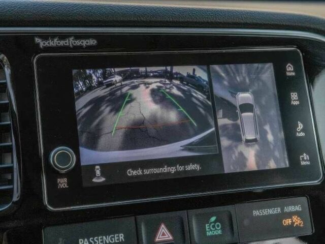 Белый Мицубиси Аутлендер, объемом двигателя 2 л и пробегом 89 тыс. км за 8500 $, фото 12 на Automoto.ua