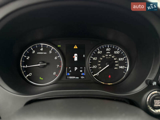 Білий Міцубісі Аутлендер, об'ємом двигуна 2.4 л та пробігом 190 тис. км за 14500 $, фото 27 на Automoto.ua