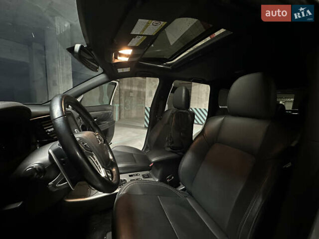 Белый Мицубиси Аутлендер, объемом двигателя 2 л и пробегом 70 тыс. км за 24300 $, фото 50 на Automoto.ua