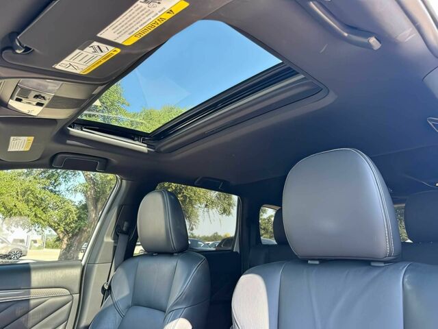 Білий Міцубісі Аутлендер, об'ємом двигуна 2 л та пробігом 45 тис. км за 13500 $, фото 12 на Automoto.ua