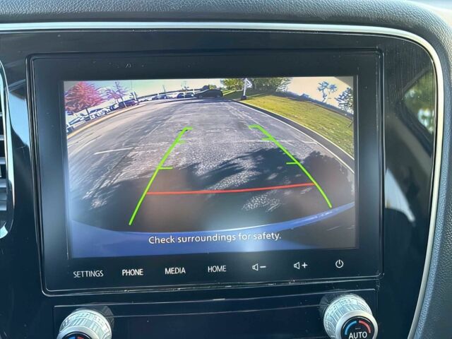 Белый Мицубиси Аутлендер, объемом двигателя 2.4 л и пробегом 44 тыс. км за 5800 $, фото 10 на Automoto.ua