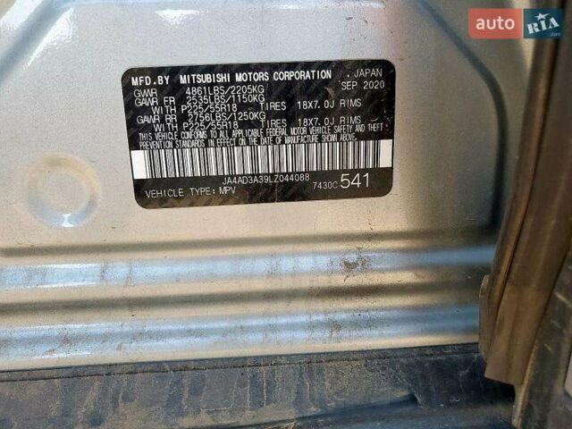 Білий Міцубісі Аутлендер, об'ємом двигуна 2.4 л та пробігом 133 тис. км за 3300 $, фото 12 на Automoto.ua
