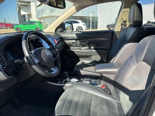 Белый Мицубиси Аутлендер, объемом двигателя 2.4 л и пробегом 44 тыс. км за 5800 $, фото 8 на Automoto.ua