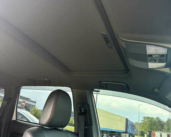 Білий Міцубісі Аутлендер, об'ємом двигуна 3 л та пробігом 42 тис. км за 22000 $, фото 14 на Automoto.ua