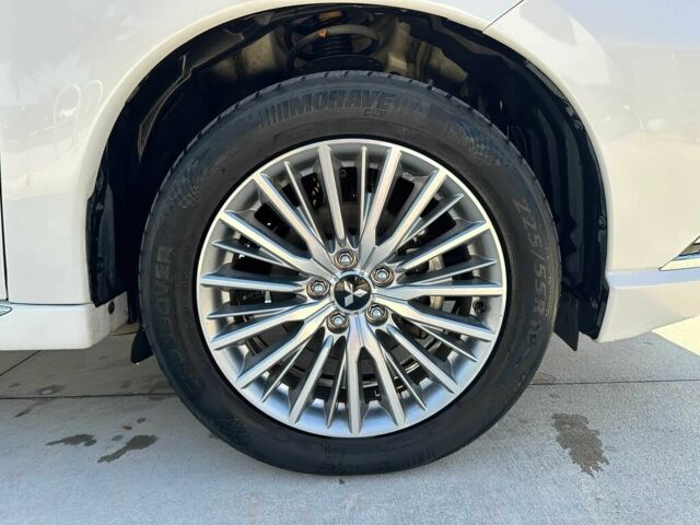 Білий Міцубісі Аутлендер, об'ємом двигуна 2 л та пробігом 35 тис. км за 20000 $, фото 11 на Automoto.ua