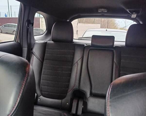 Білий Міцубісі Аутлендер, об'ємом двигуна 2.36 л та пробігом 170 тис. км за 18200 $, фото 17 на Automoto.ua