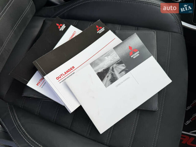Білий Міцубісі Аутлендер, об'ємом двигуна 2 л та пробігом 52 тис. км за 21500 $, фото 59 на Automoto.ua