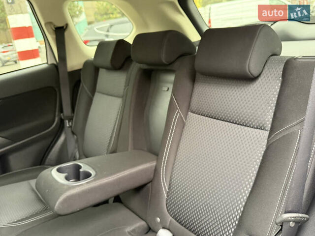 Білий Міцубісі Аутлендер, об'ємом двигуна 2 л та пробігом 63 тис. км за 20800 $, фото 31 на Automoto.ua