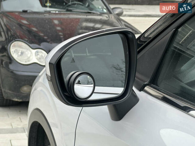 Білий Міцубісі Аутлендер, об'ємом двигуна 2.5 л та пробігом 62 тис. км за 28300 $, фото 34 на Automoto.ua