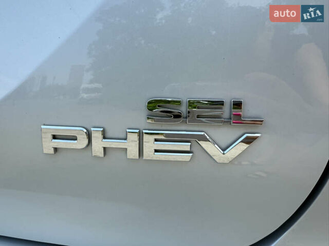 Мицубиси Аутлендер 2022 в Днепре (Днепропетровске) на Automoto.ua Белый Мицубиси Аутлендер, объемом двигателя 2.36 л и пробегом 44 тыс. км за 37300 $, фото 11 на Automoto.ua