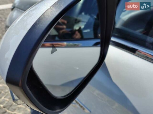 Белый Мицубиси Аутлендер, объемом двигателя 2.36 л и пробегом 43 тыс. км за 34300 $, фото 28 на Automoto.ua