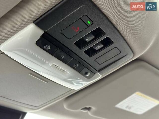 Белый Мицубиси Аутлендер, объемом двигателя 2.49 л и пробегом 70 тыс. км за 24900 $, фото 45 на Automoto.ua