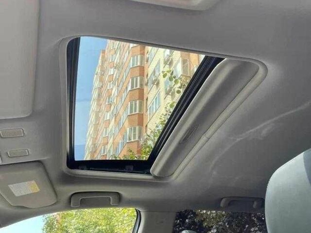 Белый Мицубиси Аутлендер, объемом двигателя 2 л и пробегом 77 тыс. км за 18200 $, фото 9 на Automoto.ua