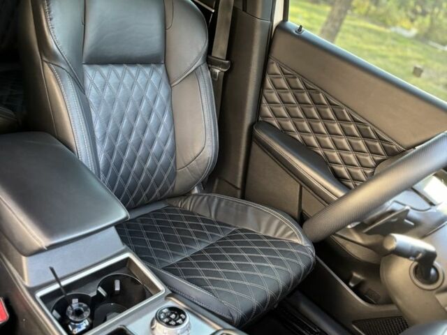 Белый Мицубиси Аутлендер, объемом двигателя 2.5 л и пробегом 69 тыс. км за 28200 $, фото 2 на Automoto.ua