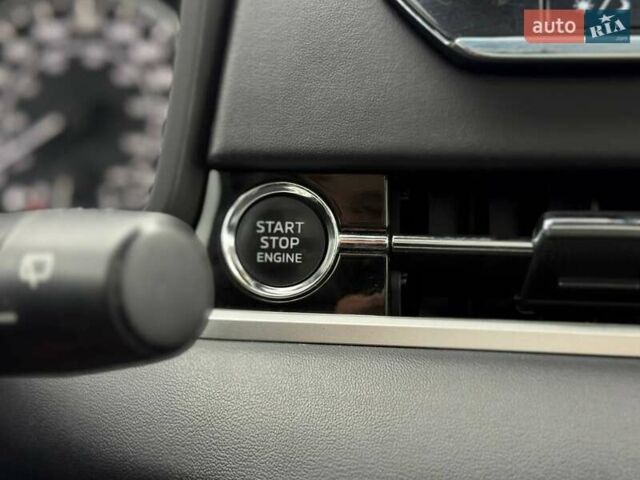 Белый Мицубиси Аутлендер, объемом двигателя 2.49 л и пробегом 70 тыс. км за 25500 $, фото 43 на Automoto.ua