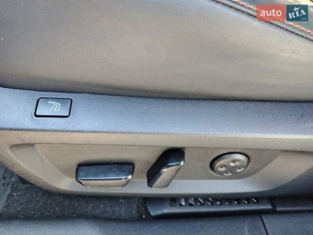 Белый Мицубиси Аутлендер, объемом двигателя 2.36 л и пробегом 43 тыс. км за 34300 $, фото 56 на Automoto.ua