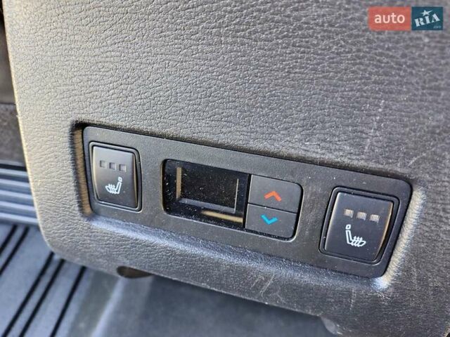 Белый Мицубиси Аутлендер, объемом двигателя 2.36 л и пробегом 43 тыс. км за 34300 $, фото 47 на Automoto.ua