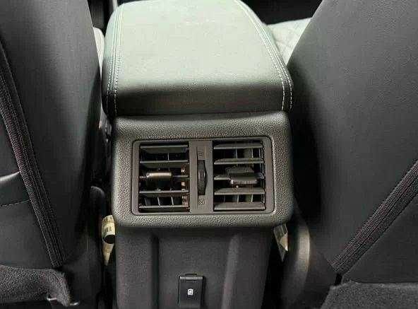 Міцубісі Аутлендер 2022 у Одесі на Automoto.ua Білий Міцубісі Аутлендер, об'ємом двигуна 0 л та пробігом 21 тис. км за 22000 $, фото 16 на Automoto.ua