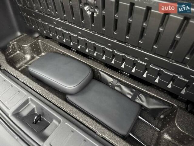 Белый Мицубиси Аутлендер, объемом двигателя 2.49 л и пробегом 70 тыс. км за 25800 $, фото 30 на Automoto.ua
