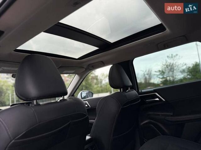 Белый Мицубиси Аутлендер, объемом двигателя 2.49 л и пробегом 70 тыс. км за 24900 $, фото 32 на Automoto.ua