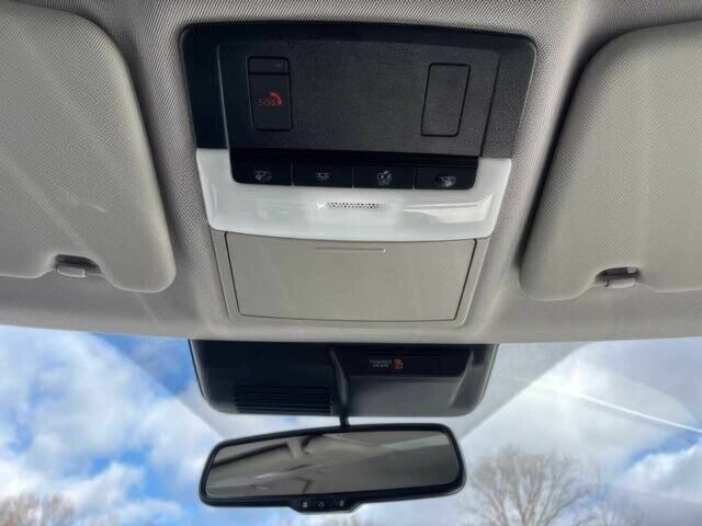 Білий Міцубісі Аутлендер, об'ємом двигуна 2 л та пробігом 23 тис. км за 9500 $, фото 11 на Automoto.ua