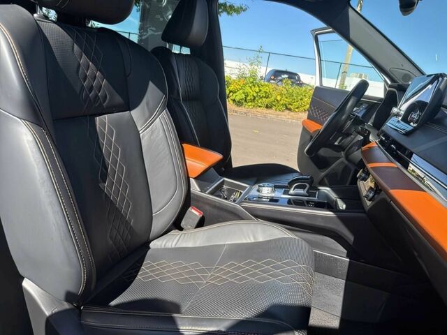 Белый Мицубиси Аутлендер, объемом двигателя 0 л и пробегом 24 тыс. км за 18500 $, фото 10 на Automoto.ua