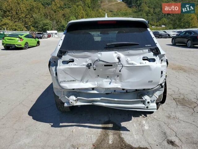 Белый Мицубиси Аутлендер, объемом двигателя 2.49 л и пробегом 43 тыс. км за 14318 $, фото 4 на Automoto.ua