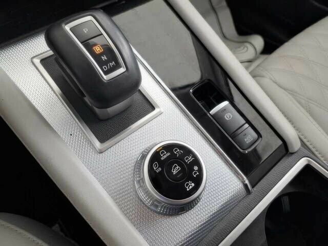 Білий Міцубісі Аутлендер, об'ємом двигуна 2.5 л та пробігом 12 тис. км за 12000 $, фото 9 на Automoto.ua