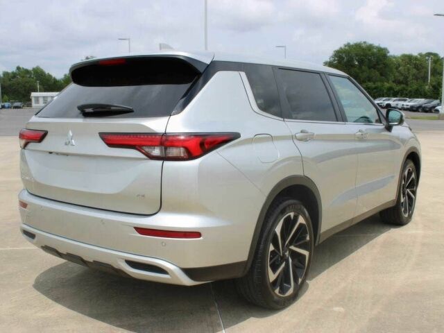 Білий Міцубісі Аутлендер, об'ємом двигуна 2.5 л та пробігом 14 тис. км за 8200 $, фото 5 на Automoto.ua