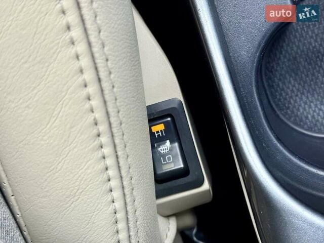 Бежевый Мицубиси Аутлендер, объемом двигателя 3 л и пробегом 210 тыс. км за 9000 $, фото 20 на Automoto.ua